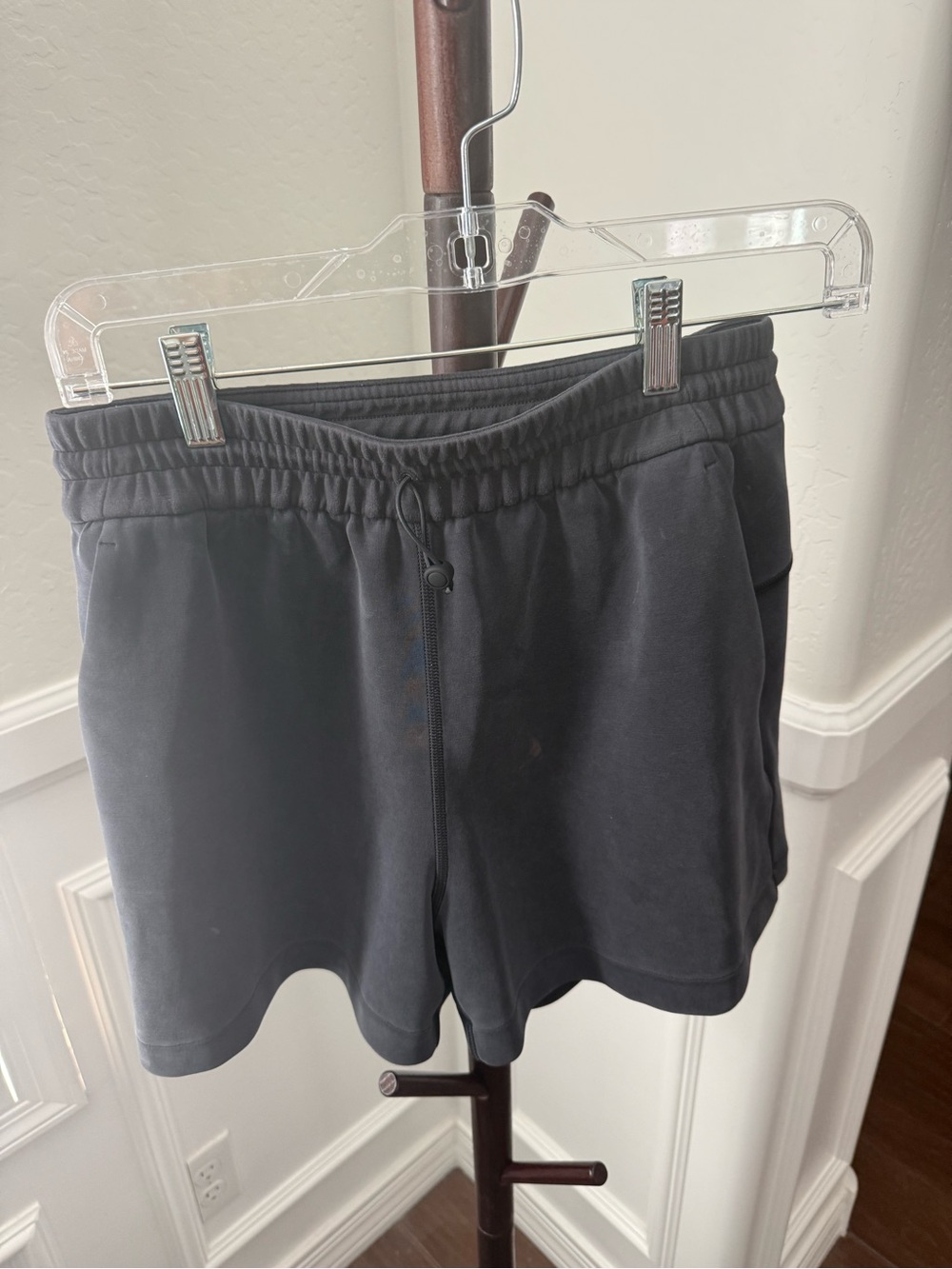 Lululemon softstreme short 4 inch